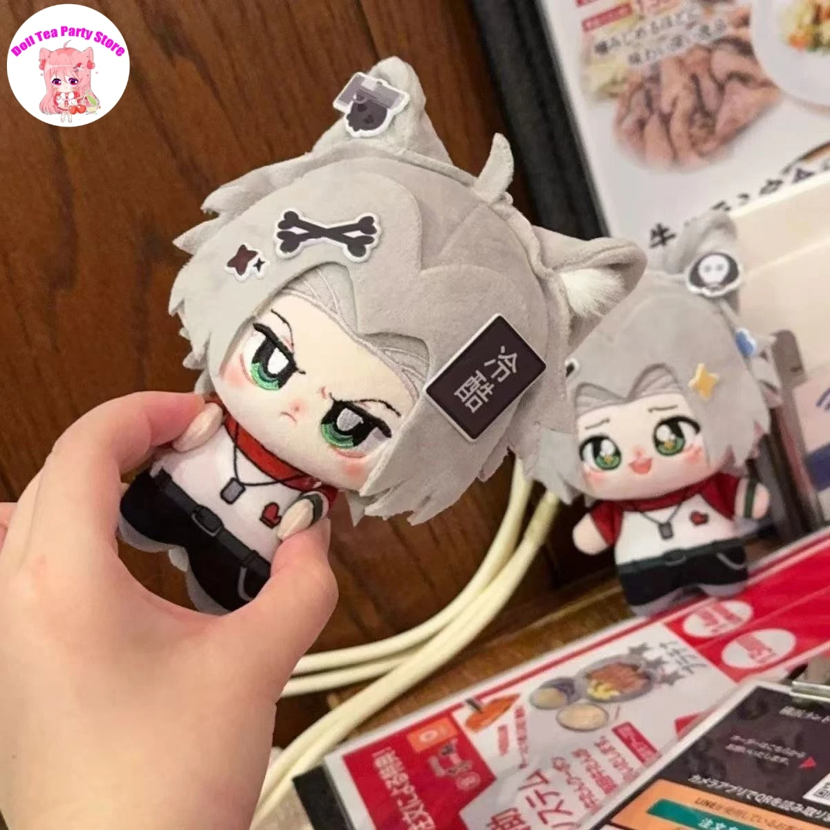 

Аниме ХИТМАН РЕБРОГ! Фигурки Gokudera Hayato, плюшевая кукла, 10 см, милый рюкзак, подвеска, морская звезда, игрушки для тела, подарки для фанатов