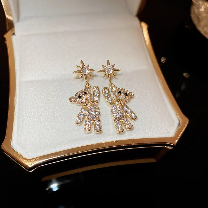 Cute micro-inlaid rhinestone mango bear silver needle earrings, small temperament light luxury high-end environmentally