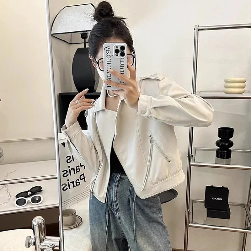 الكورية الأرجواني ضئيلة قصيرة فو بولي Leather سترة جلدية المرأة ربيع الخريف جديد التلبيب كم طويل دراجة نارية السائق سترة الشارع الشهير