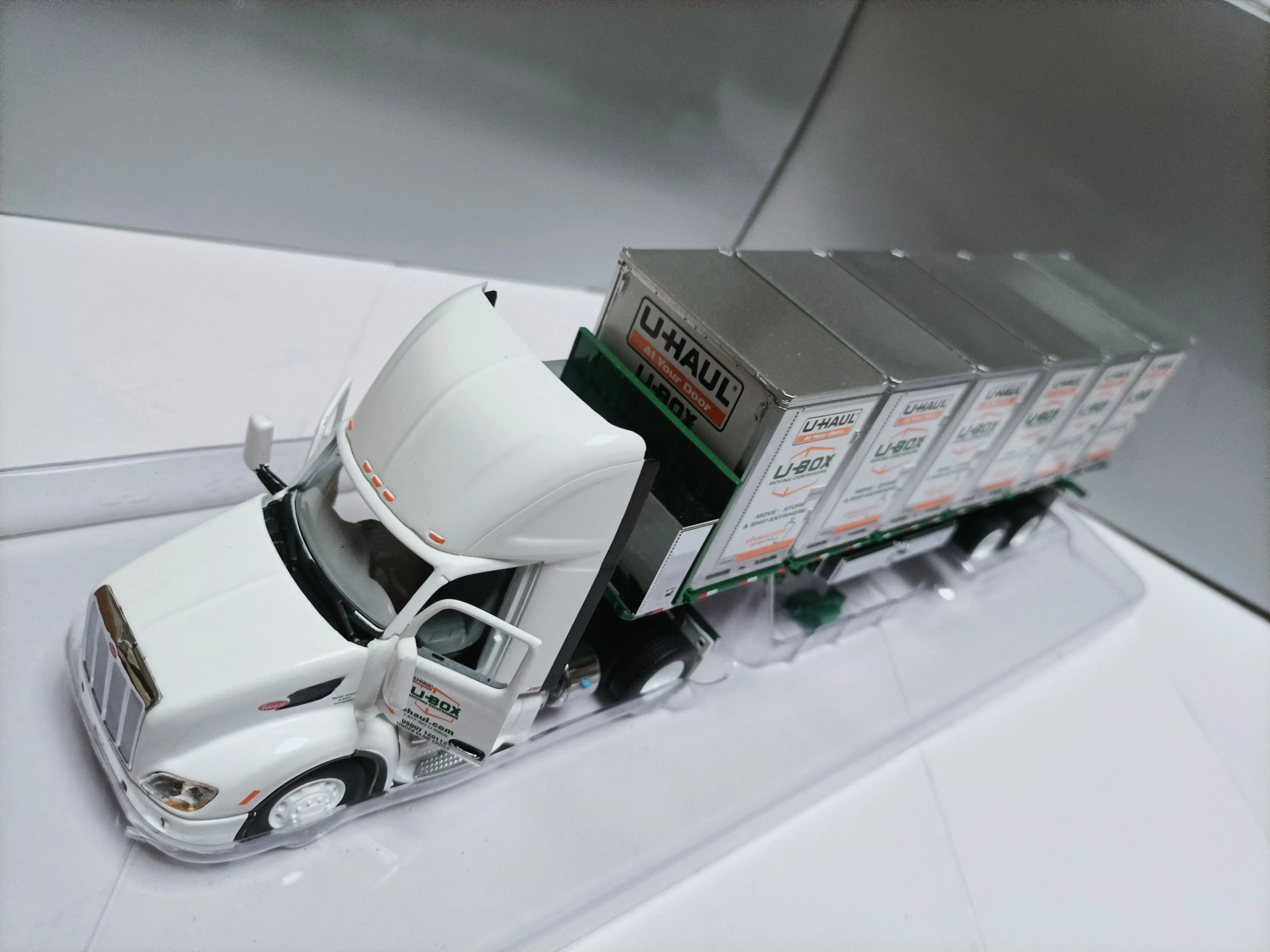 DM 1:50 Peterbilt 579 U-BOX Truck Simulation Limited Edition Alloy Metal Static Car Model Toy Gift