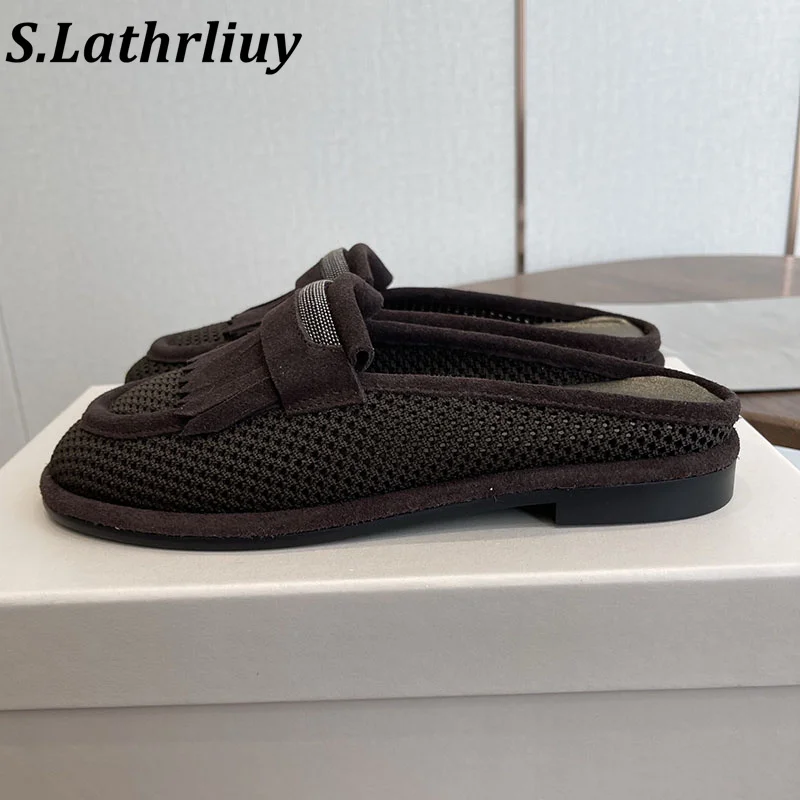 Damen-Mules mit Quasten-Design und Perlenverzierung, geschlossene Zehenpartie, Halbschuhe für Sommer, Freizeit und Outdoor, vielseitige Einzelschuhe