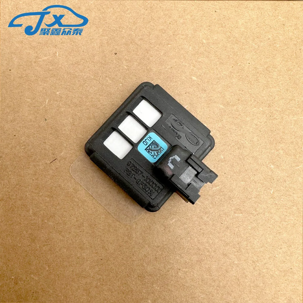 

WINDSHIELD AUTO DEFOG SENSOR PART FOR Creta IX25 OEM 97257C1000 972573X000