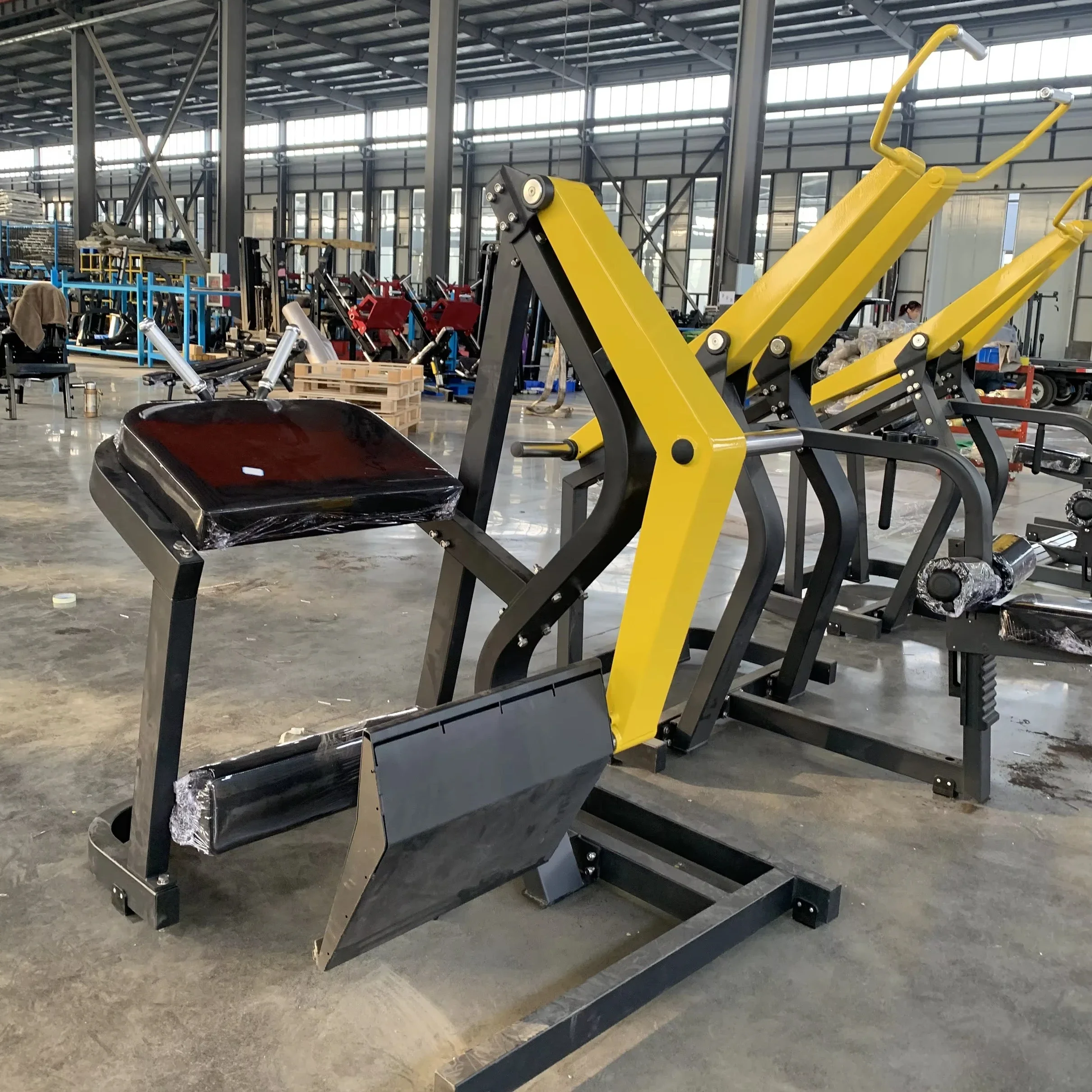

Plate Loaded Machine Selections Strength Rear Kick Machine for Gym Fitness Equipment