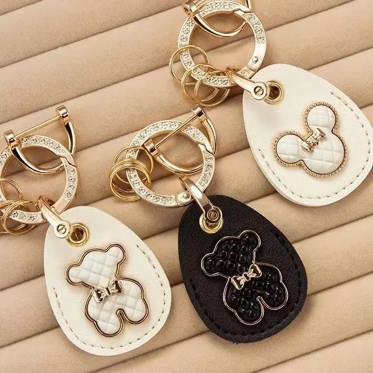 Custom Diamond-Ring NFC/UID/CUID Card Holder Keychain - Stylish Teddy Bear Design