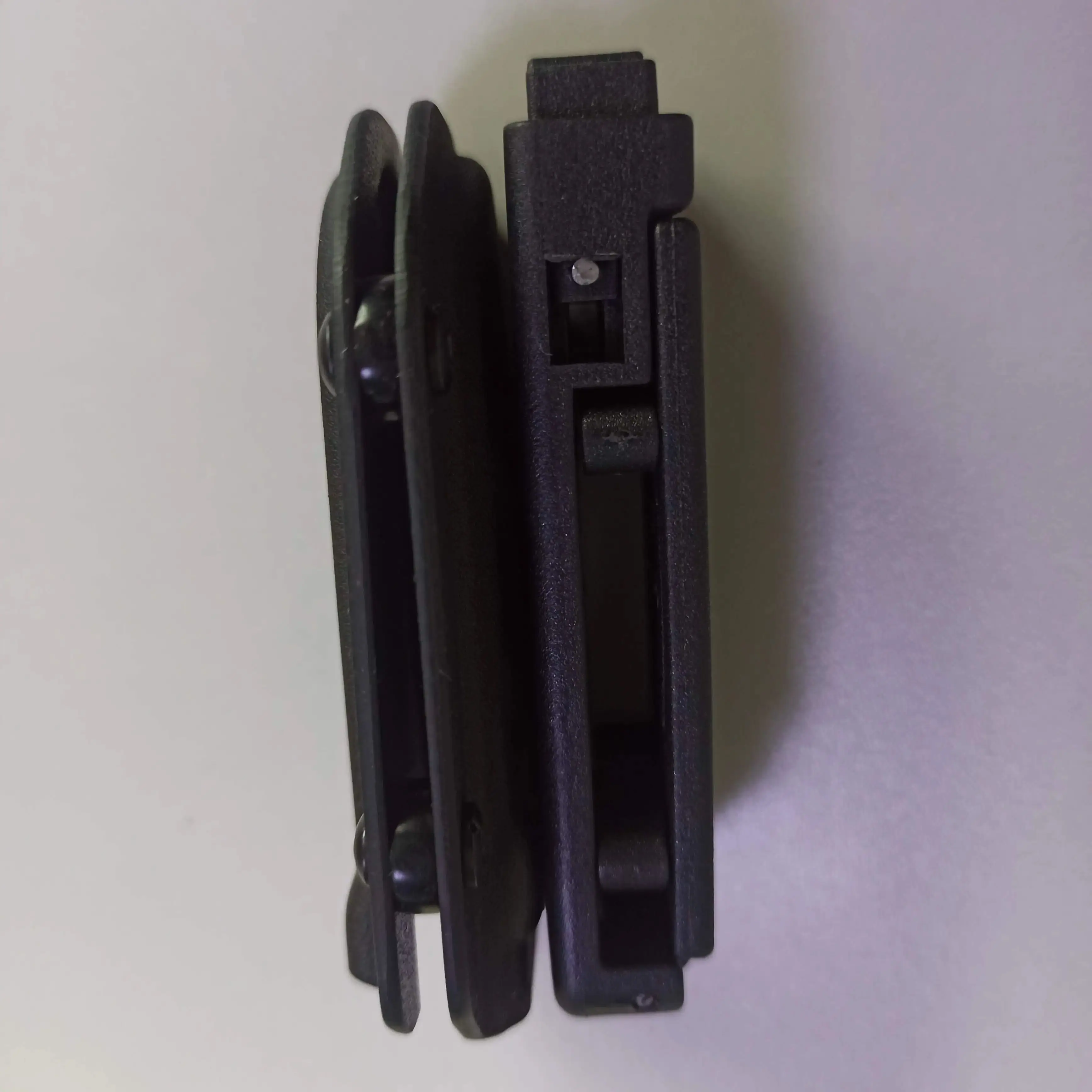

Два типа ножен Kydex (K-Sheath) с клипсой для крепления на ремень для ножей Victorinox Ranger Grip и Sentinel (ТОЛЬКО КИДЕКС, НОЖ В НАЛИЧИИ НЕТ)