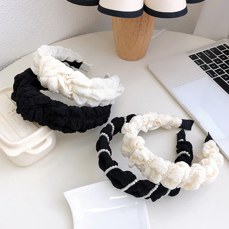 White and Black Headbands for Women Wrinkle Hairbands for Girls Pearl Headwear Hair Hoop Women Bezel Hair Accessories