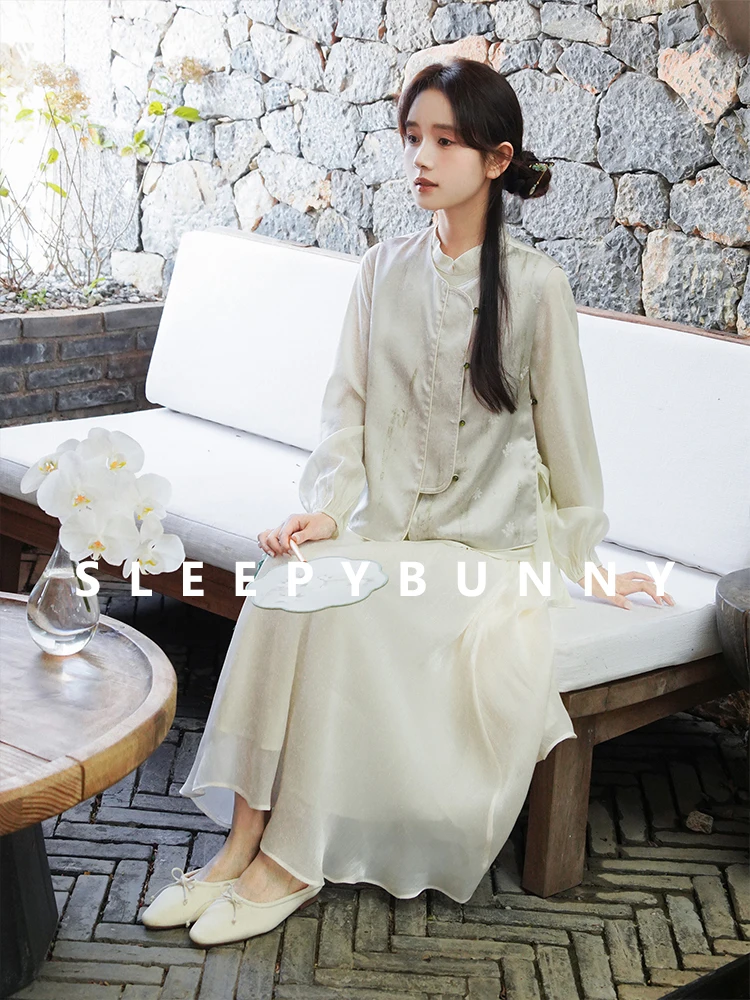 

Elegant Chinese Style Set Stand Collar Shirt Jacquard Vest High Waist Flowing Skirt Petite Women Outfit Autumn Casual Fashion