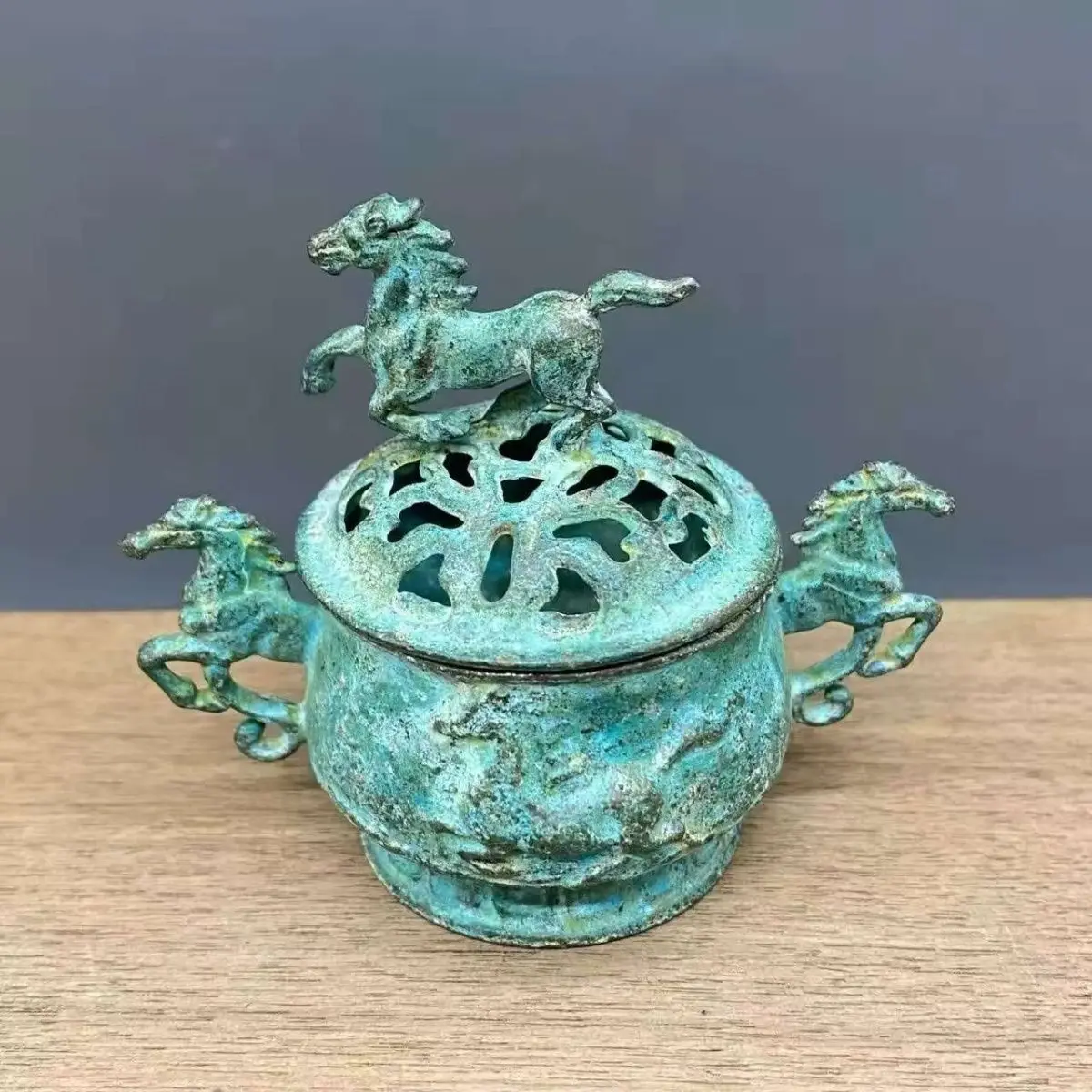 Success soon, copper alloy incense burner, aromatherapy burner, agarwood small auspicious cloud sheet, household indoor Chinese
