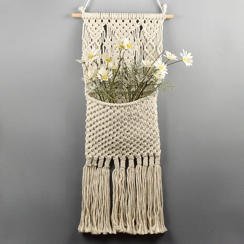 

Macrame Wall Hanging Tapestry Flower Basket Hand-woven Bohemian Flower Arrangement Hanging Basket Cotton Rope Artifact Ornaments