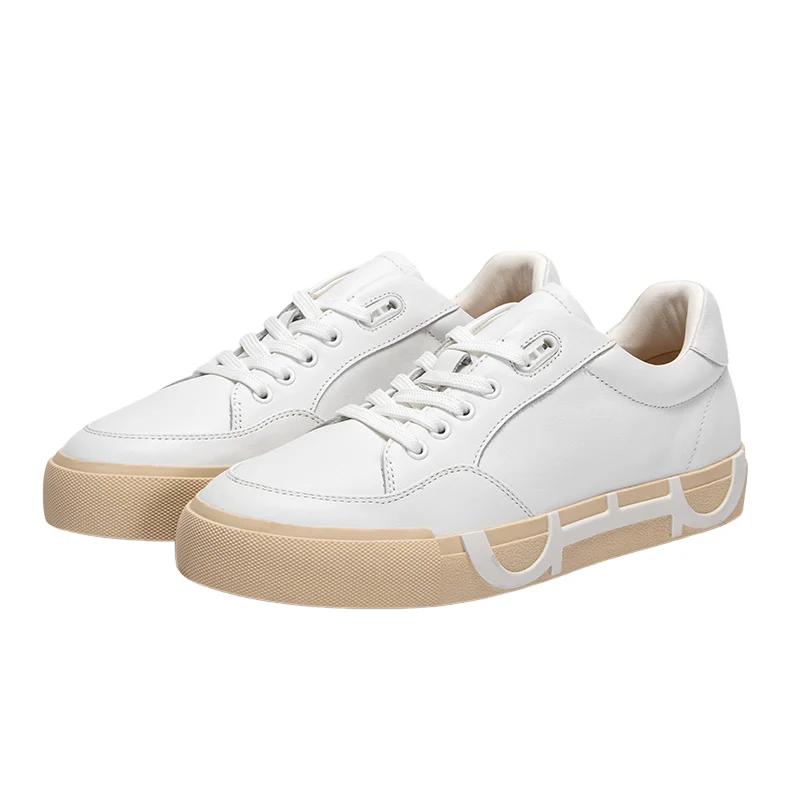 Scarpe da ginnastica da uomo Casual in pelle Pu scarpe basse da passeggio traspiranti per uomo 2024New Sneaker da tennis maschile scarpe bianche