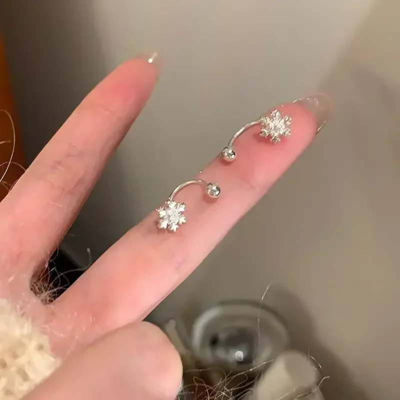 الفولاذ المقاوم للصدأ ليتل هوب أقراط للنساء صغيرة ندفة الثلج المسمار المشبك الغضروف أقراط ثقب المجوهرات #4