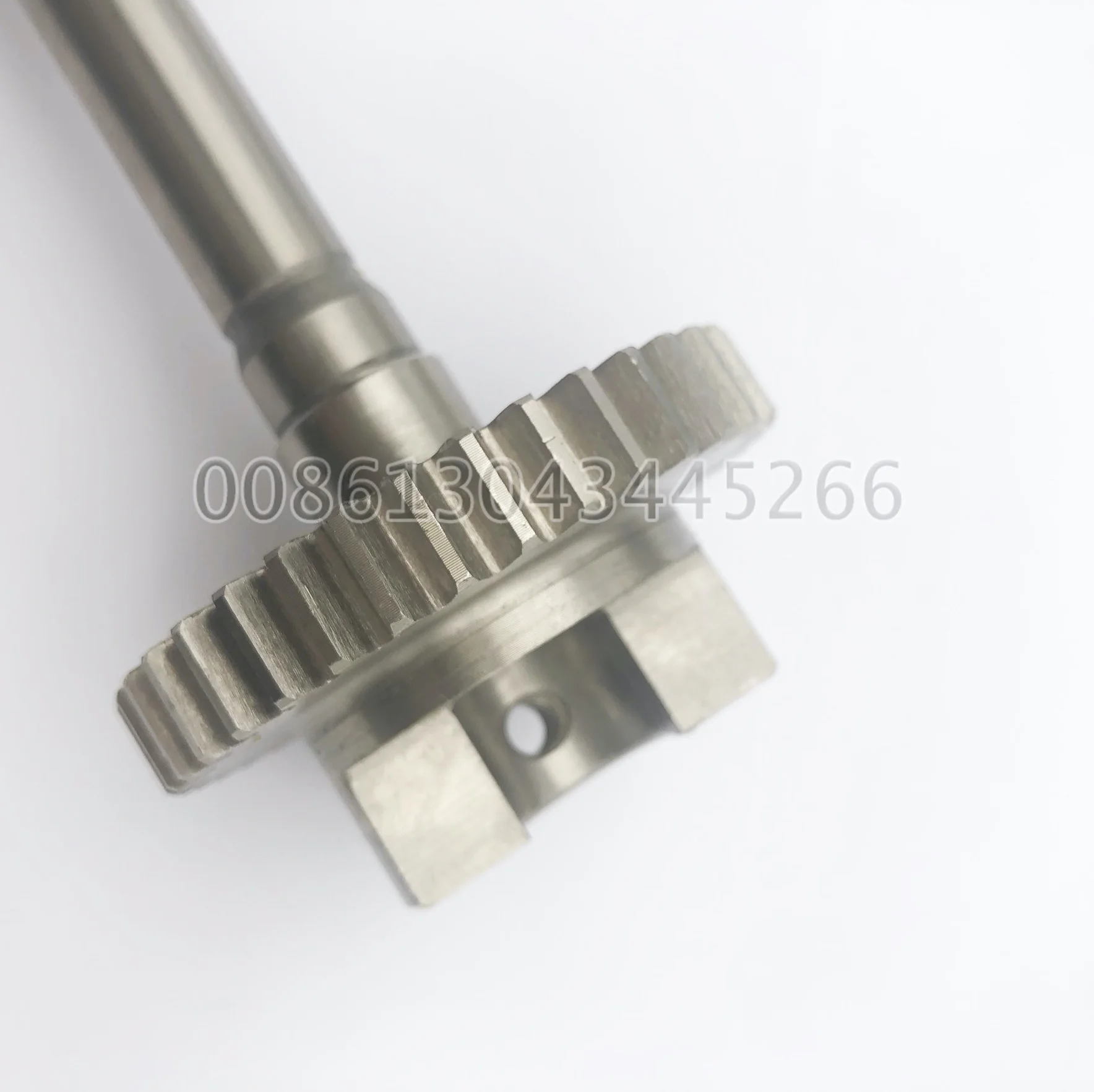 M2.030.510 Damping Roller Shaft SM74 PM74 Machine Water Roller Gear For Heidelberg Spare Parts