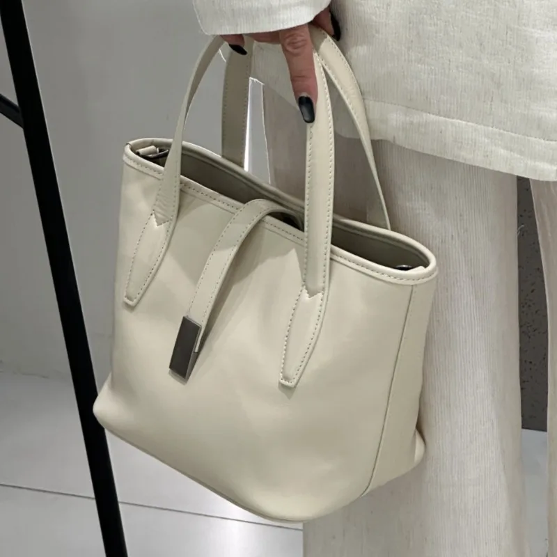 Leder-Umhängetaschen aus Rindsleder mit Oberschicht für Damen, Umhängetaschen, großes Fassungsvermögen, Geldbörse und Handtaschen, Designer-Tasche, Silverware
