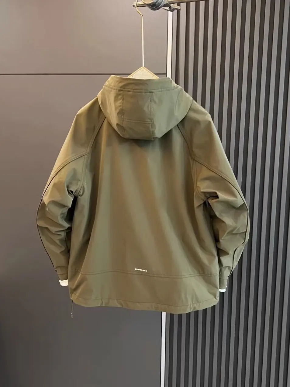 سترة رجالية للربيع والخريف، ملابس خارجية عصرية مقاومة للرياح مع غطاء للرأس، تصميم جديد فضفاض من البوليستر والنايلون المركب #4