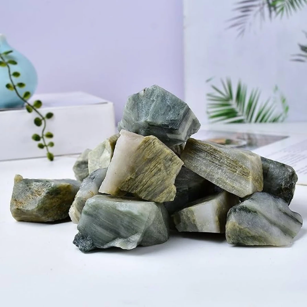 40g/120g/240g Natural Green Quartz Rutilated Mineral Specimen, Irregular Rough Tumbled Stones, Home Decoration, Fish Tank Stone