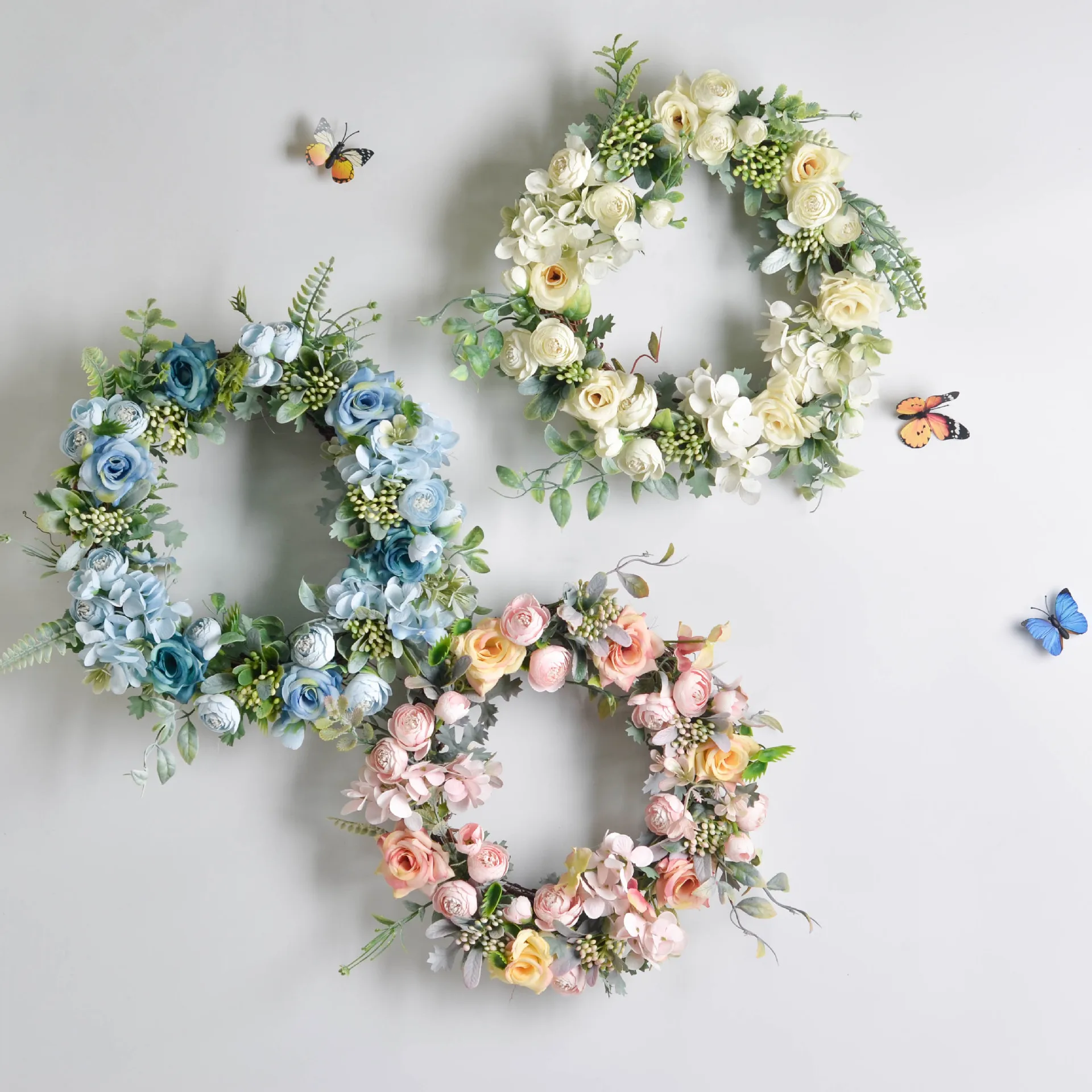 

Spring and Summer Simulation Flowers Silk Flowers Roses Silk Cloth Wreath Holiday Celebrations Home Wedding Decoration