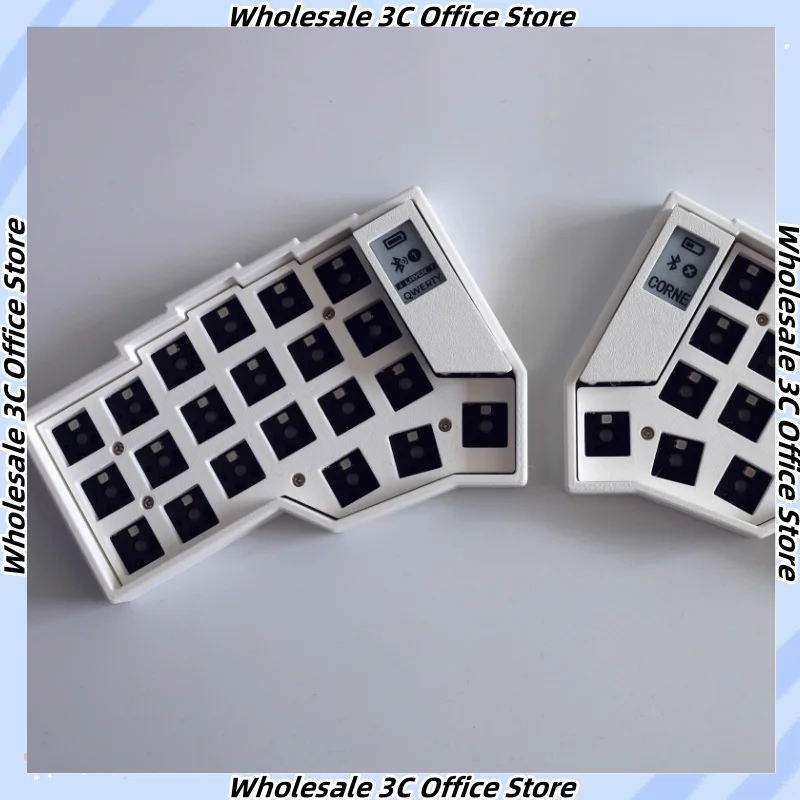 Corne Split Keyboard Kit Wireless Pcb E-Ink Screen Rgb Hot Swap Customized Mechanical Keyboard Kit For Zmk No Switch Keycap