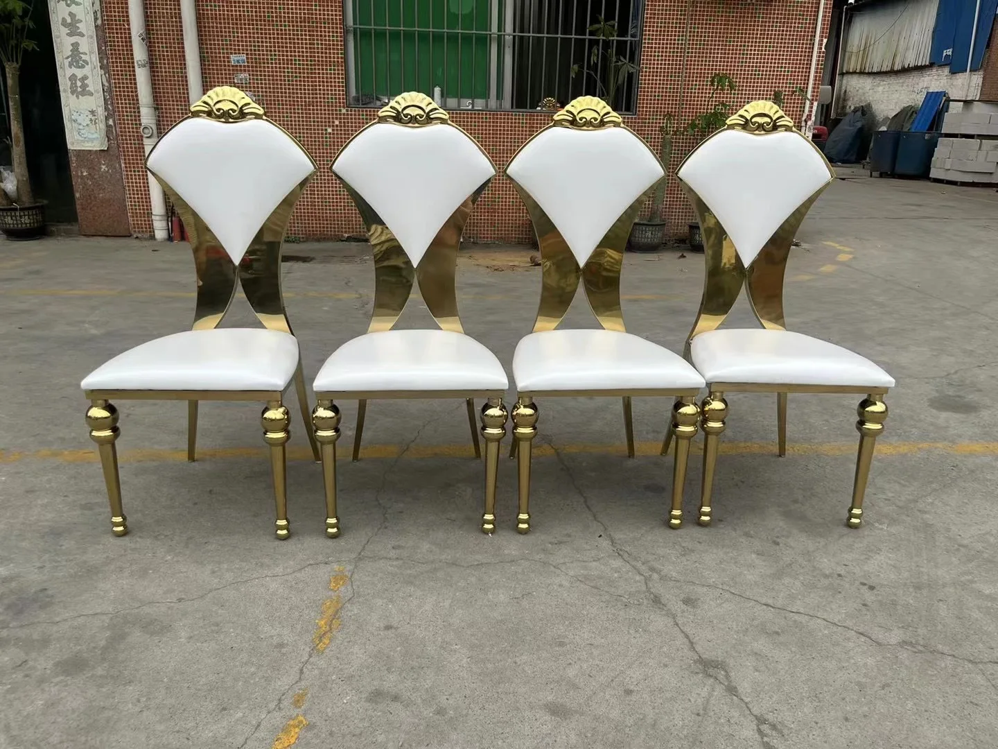 

New Arrival Gold Stainless Steel Restaurant Chair Velvet Upholster Dining Chair For Hotel Restaurant Home