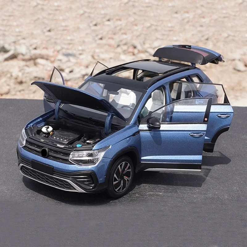 1/18 New Tharu 2023 SUV Metal Diecast Model Car Blue Simulation Display Collection Ornaments Boy Toys Hobby Gifts