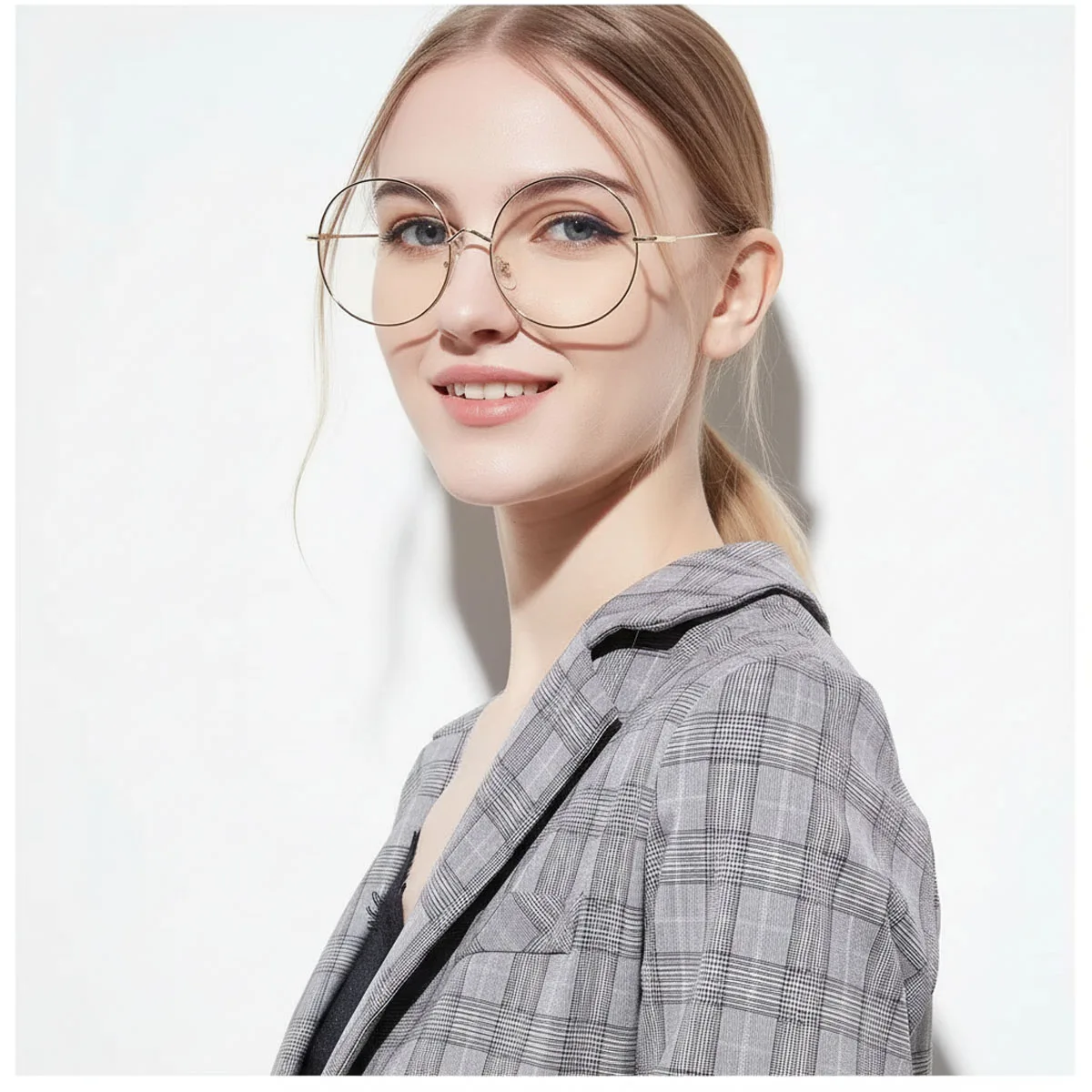 Große Rahmen Runde Metall Blau Licht Blockieren Lesebrille Frauen Retro Stilvolle Legierung Klar Rezept Presbyopie Brillen ﻿ – Detail 4