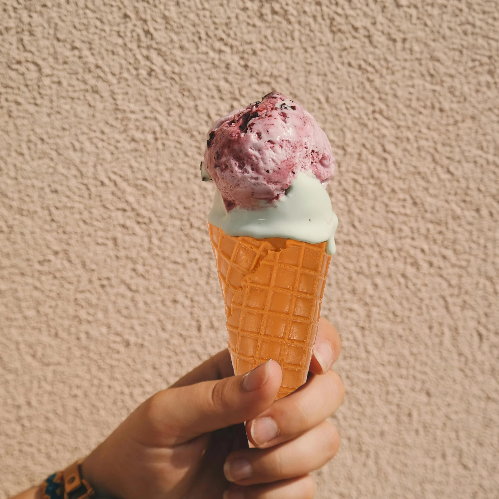 Imitated Ice Cream Cone Fake Dessert Display Prop Lifelike Food For Shopping Mall Decoration Photography