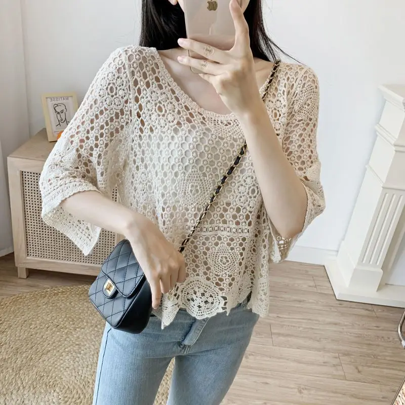 Lace hollowed shawl knitted short camisole sun protection thin jacket with middle sleeve outer matching skirt cover for women