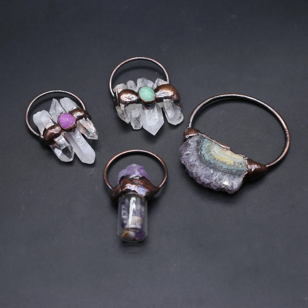 4PCS Random Irregular Natural Stone Amethysts Clear Quartz Pendant Reiki Jewelry Making DIY Necklace Earrings Accessories Gift