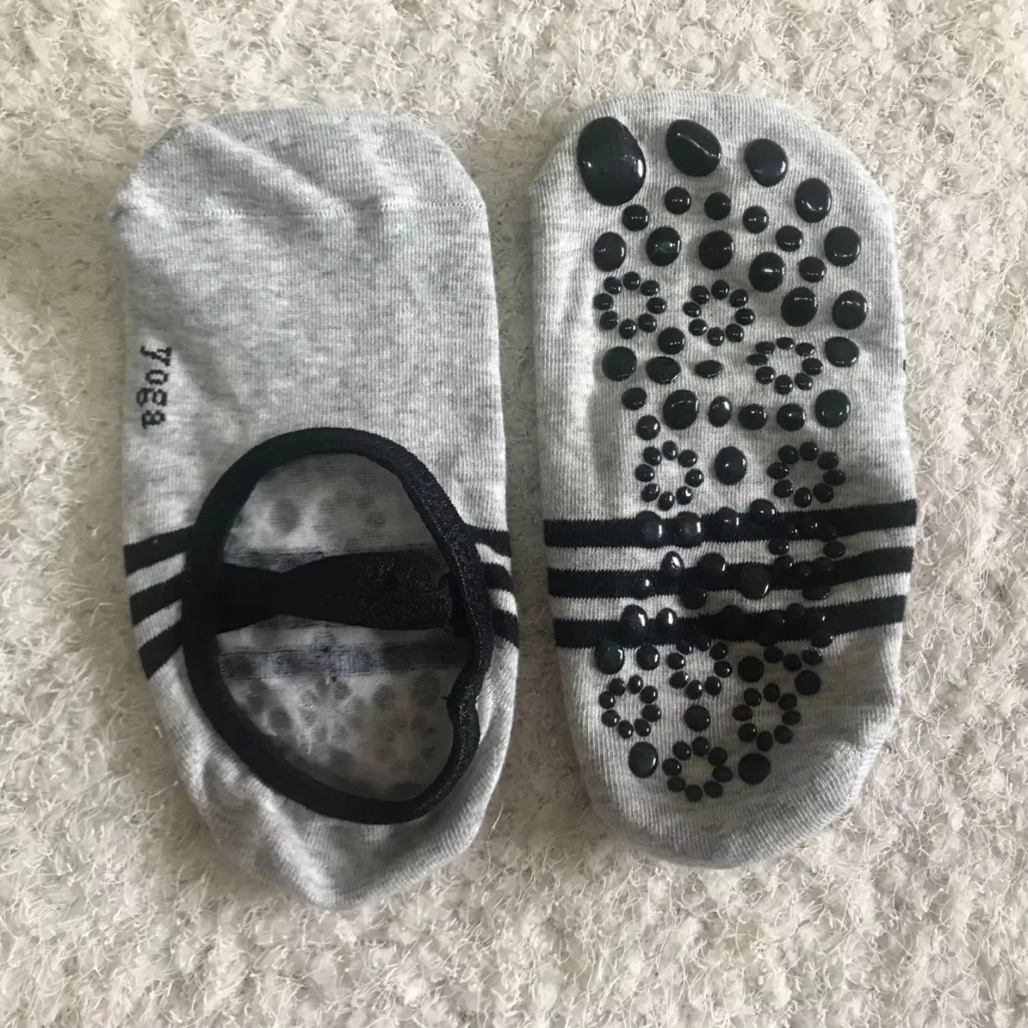 1-pair-women-yoga-socks-anti-slip-silicone-grip-cotton-breathable-ballet-dance-fitness-pilates-floor-socks