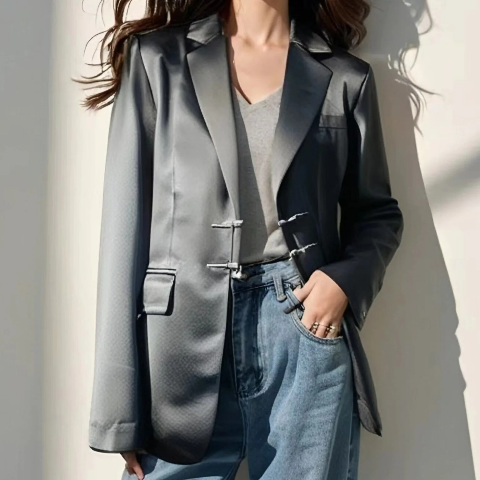 Ele bla acetato cetim solto casual terno feminino de comprimento médio jaet 2024 primavera outono design original ajuste original