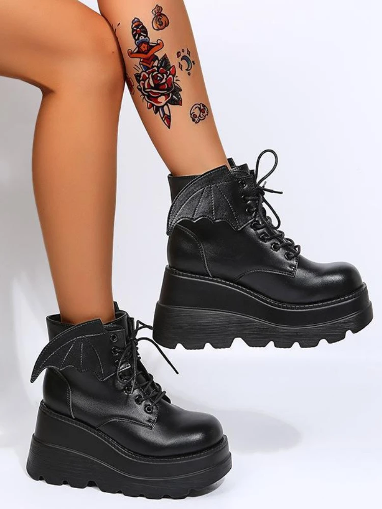 2025 marque Punk femmes bottes dames Cosplay bottes hautes confort Long Tube bottes en cuir plate-forme compensées femmes chaussures Style gothique