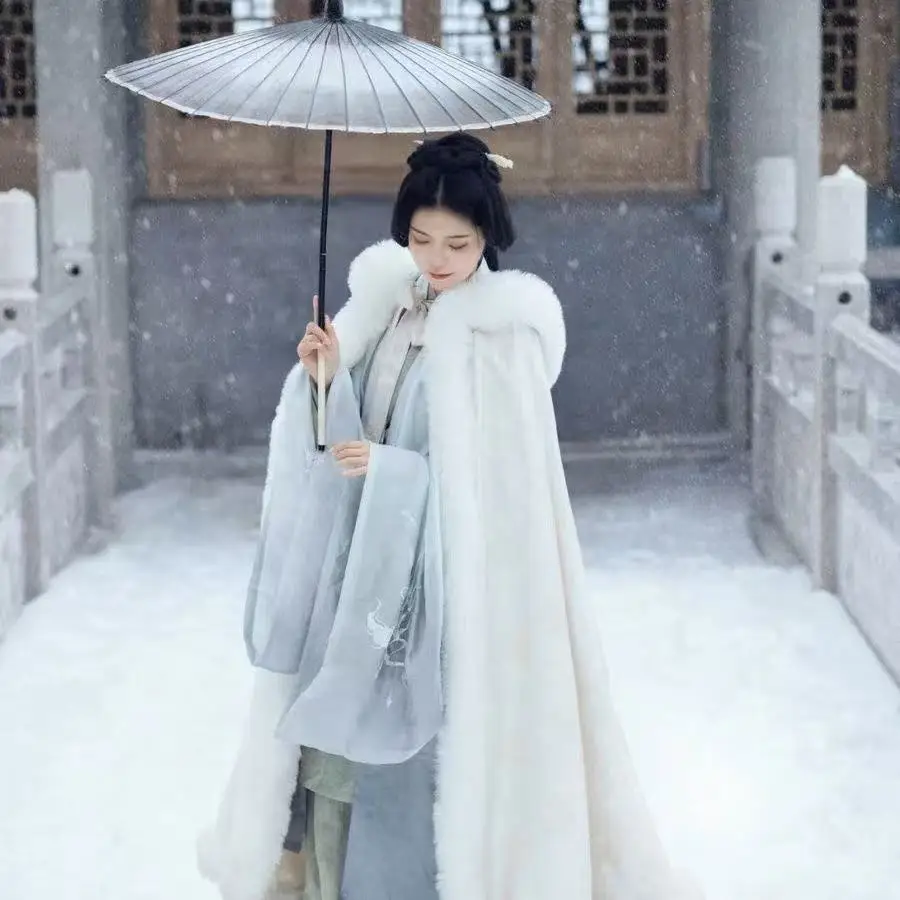 Winter Thicken White Hanfu Cloak Men Women Traditional Chinese Snow Long Robe Plush Collar Hooded Outer Cape Ancient Royal Shawl