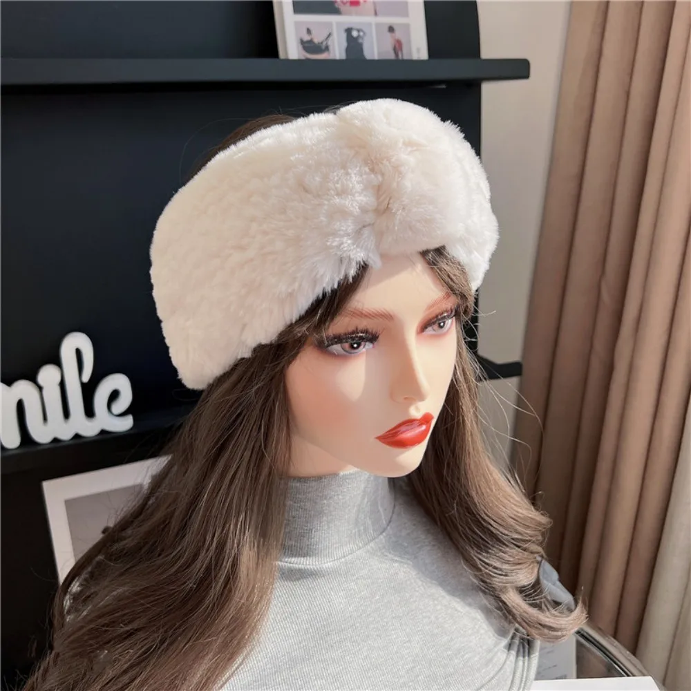 本物のラビットファーを使用した、2wayで使えるヘッドバンド兼ネックウォーマー。女性用、冬用、暖かく、編み物で作られたファーのヘッドラップ。多機能スカーフとしても使える、ふわふわのヘアアクセサリー。