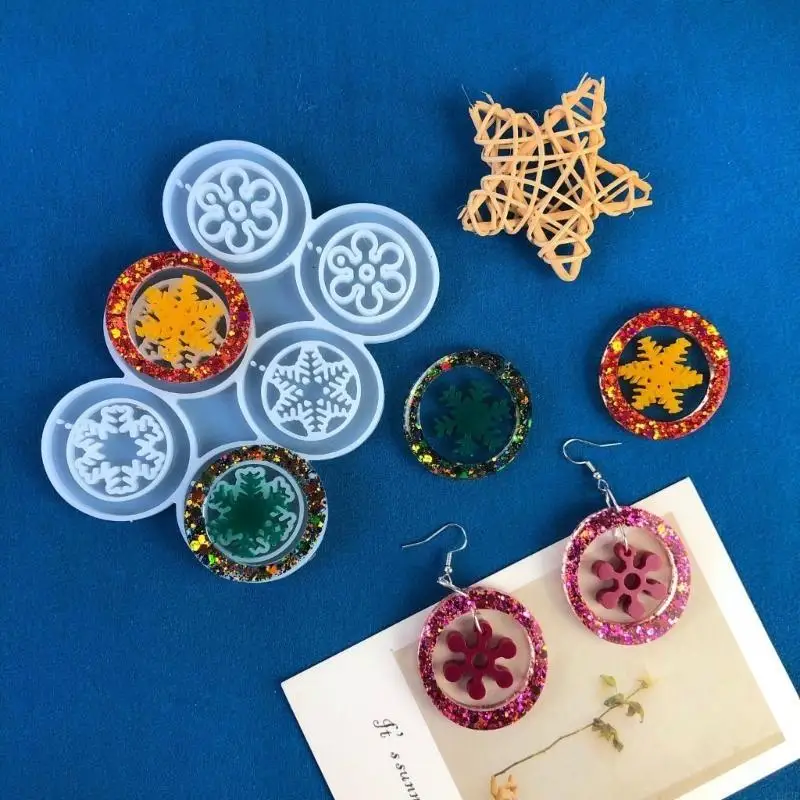 

K43F Christmas Snowflake Silicone Mold Necklace Earring Pendant Keychain Resin Molds