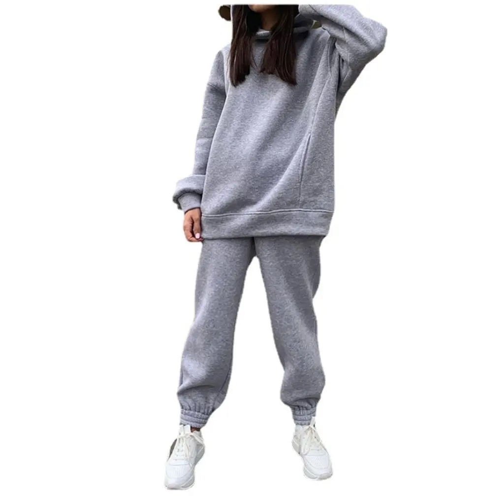 

Large Size Women's Velvet Long Sleeve Sweater Casual Sports Suit Loose Fit Autumn Winter Fashion European Style