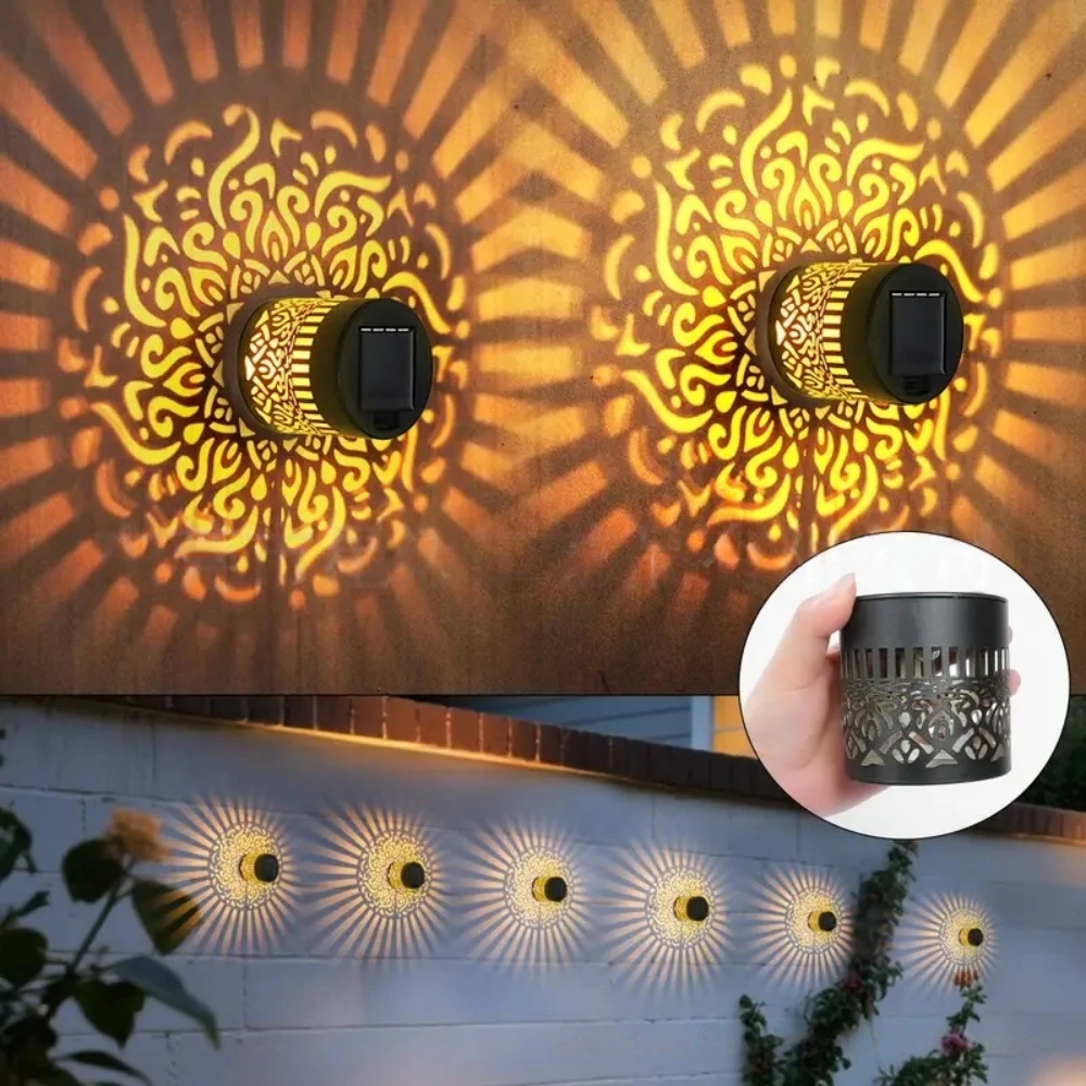 Outdoor solar garden light with metal body