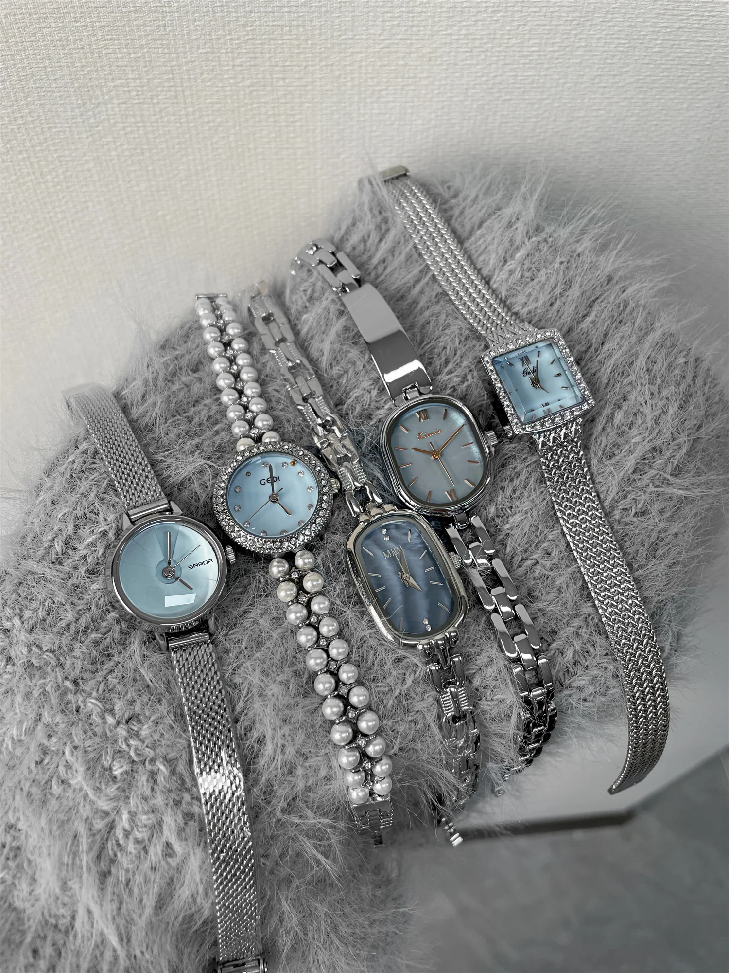 Fashion Workplace Watch Women's High Value Light Luxury Niche Women's Genuine New 2025 Waterproof Women's High-end Watch