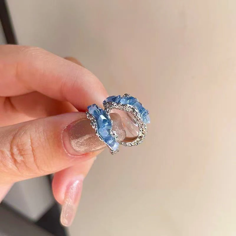 

Unique Irregular Blue Rhinestone Silver Color Earrings for Women Temperament Light Luxury Sweet and Cool Girl Party Jewelry Gift