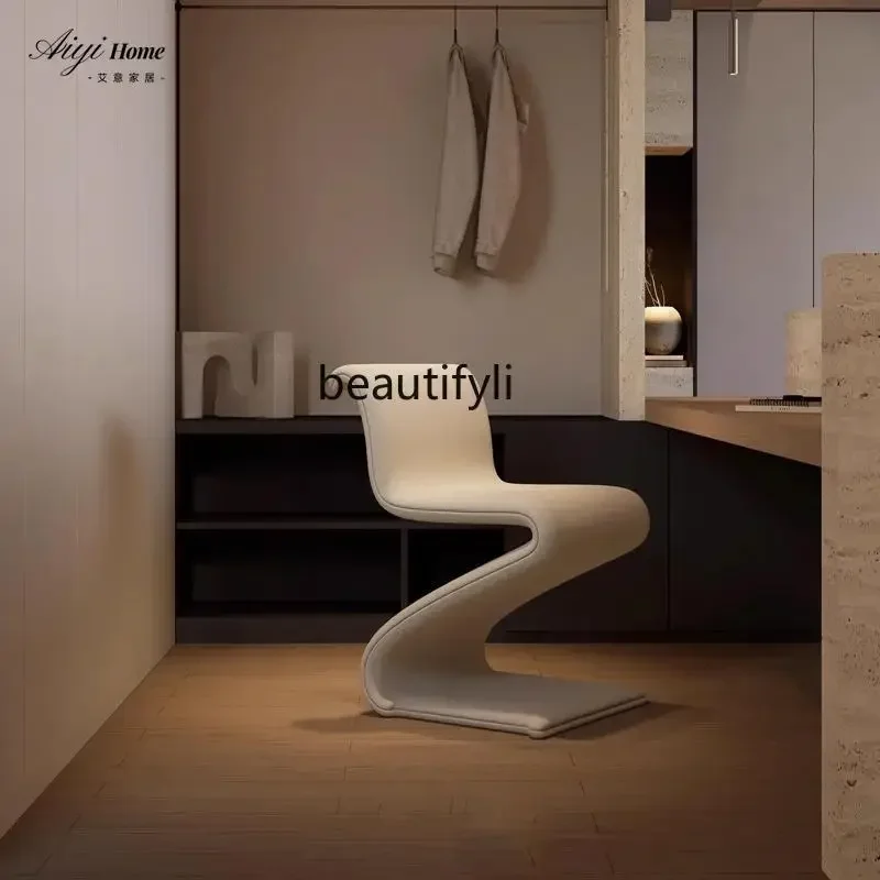

xzzY13 Light luxury fiberglass, creative designer S dining chair Sales office negotiation chair Office meeting reception chair