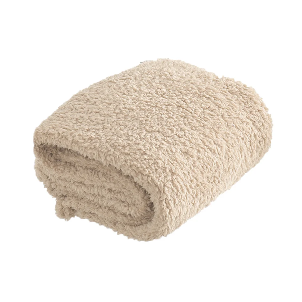 ผ้าห่มขนาด M สีเบจ นุ่มสบาย สำหรับสัตว์เลี้ยง ใช้เป็นเบาะนอน หรือเสื่อสำหรับแมวและสุนัข เหมาะสำหรับการเดินทาง ผ้าห่มอเนกประสงค์