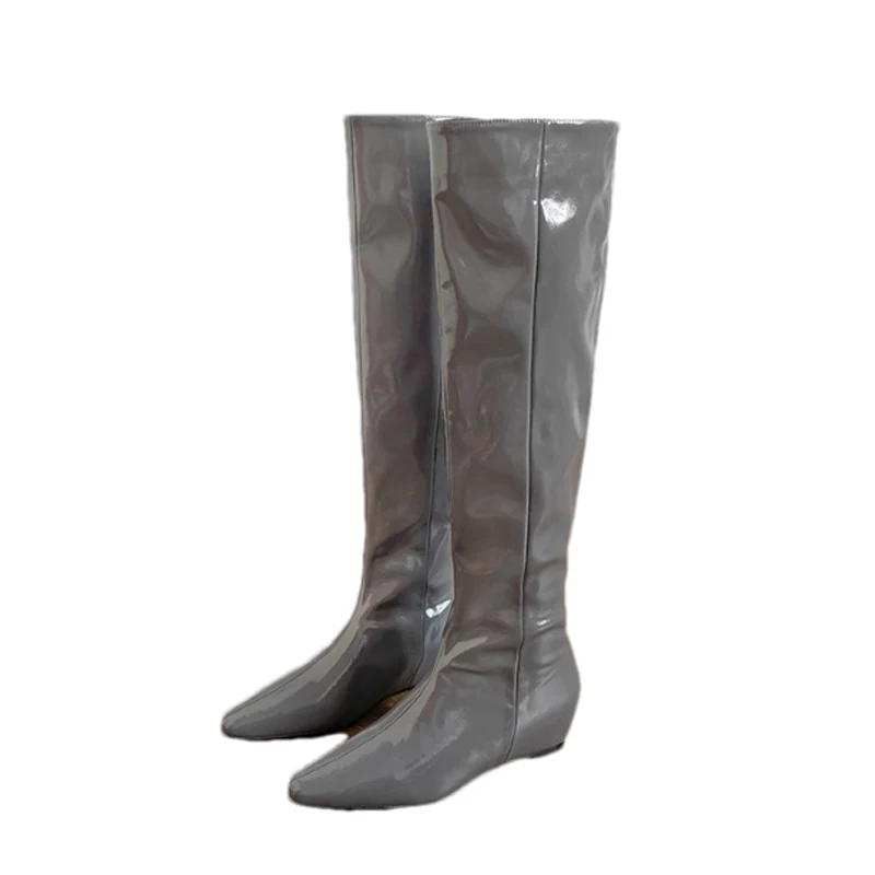 الشقق الركبة عالية الأحذية النسائية شتاء جديد أحذية امرأة 2025 مثير تشيلسي أحذية طويلة المشي أحذية من الجلد الدافئة Mujer الثلوج بوتاس