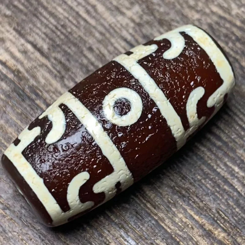 Master Dharma-Vessel Beads Tooth Yellow Nine Eyes Old Agate Pendant Ethnic Ancient Style Accessories