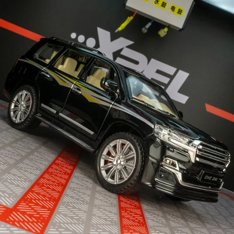 Per porte modello di veicolo fuoristrada in lega Toyota Land Cruiser 1:24 e bagagliaio del cofano motore può essere aperto giocattolo ammortizzatore sterzo