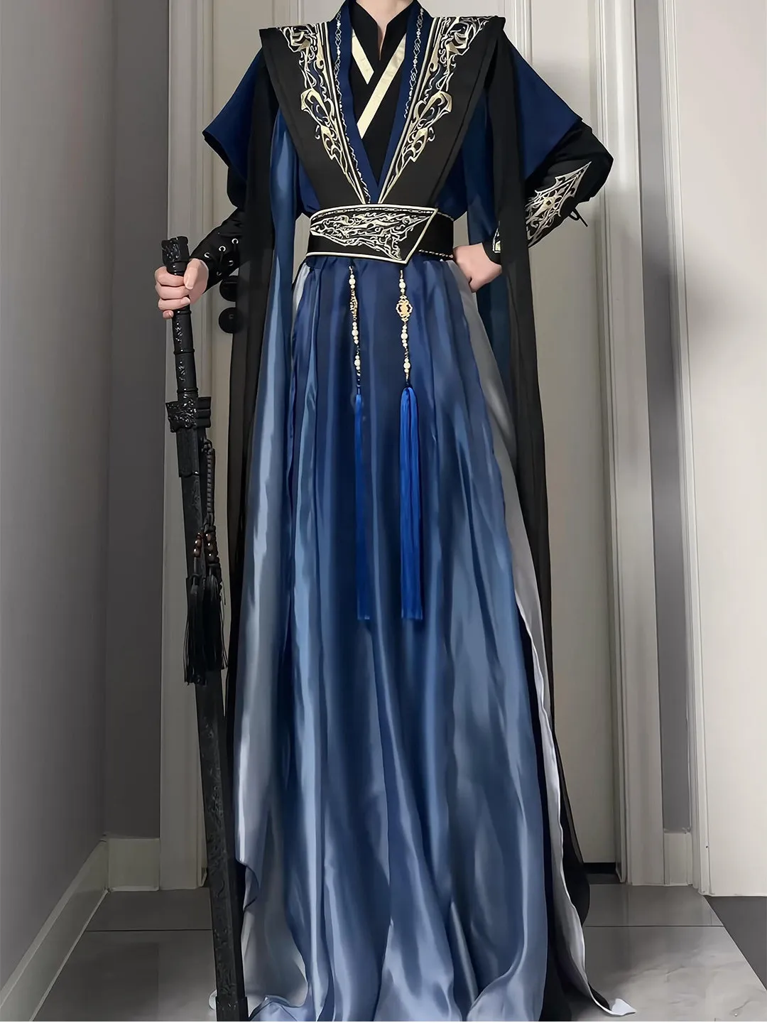 Elegant Youthful Blue Black Heavy Work Collar Hanfu Set Cosplay Costume for Men And Women Traditional Chinese Ancient Style