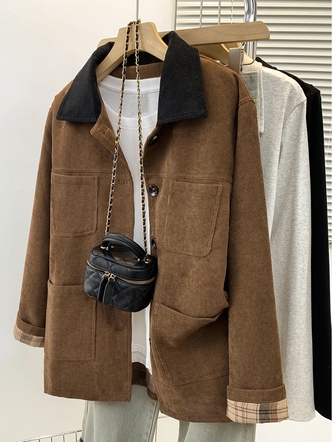Retro Contrast Color Corduroy Women's Jacket Autumn Style Mid-Length Versatile Elegant High-End Feeling Windbreaker