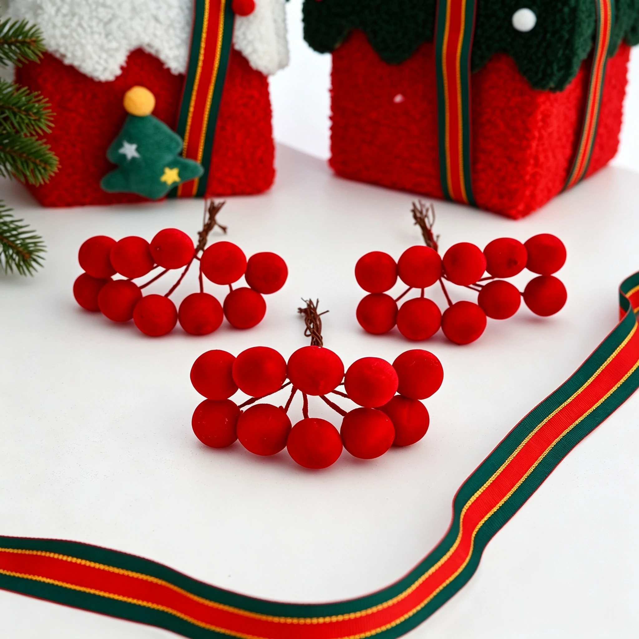 1/5pcs Artificial Plants Plastic 10 Heads Red Ball Christmas Tree Filler Outdoor Wedding Garden Party Home Table DIY Decorations