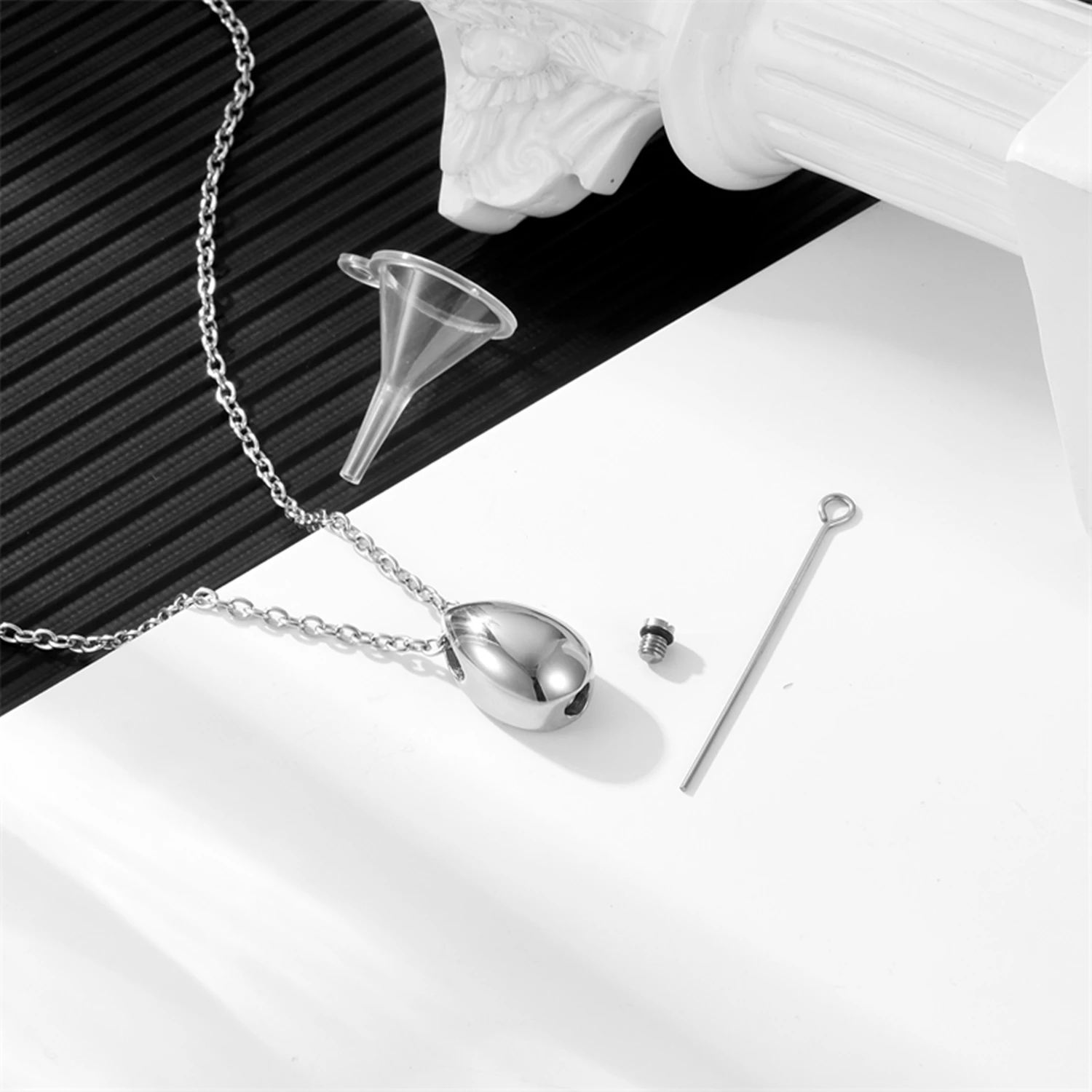 

Tear Drop Cremation Urn Pendant Necklace - Stainless Steel Memorial Jewelry for Human Ashes, Cremation Jewelry Urn