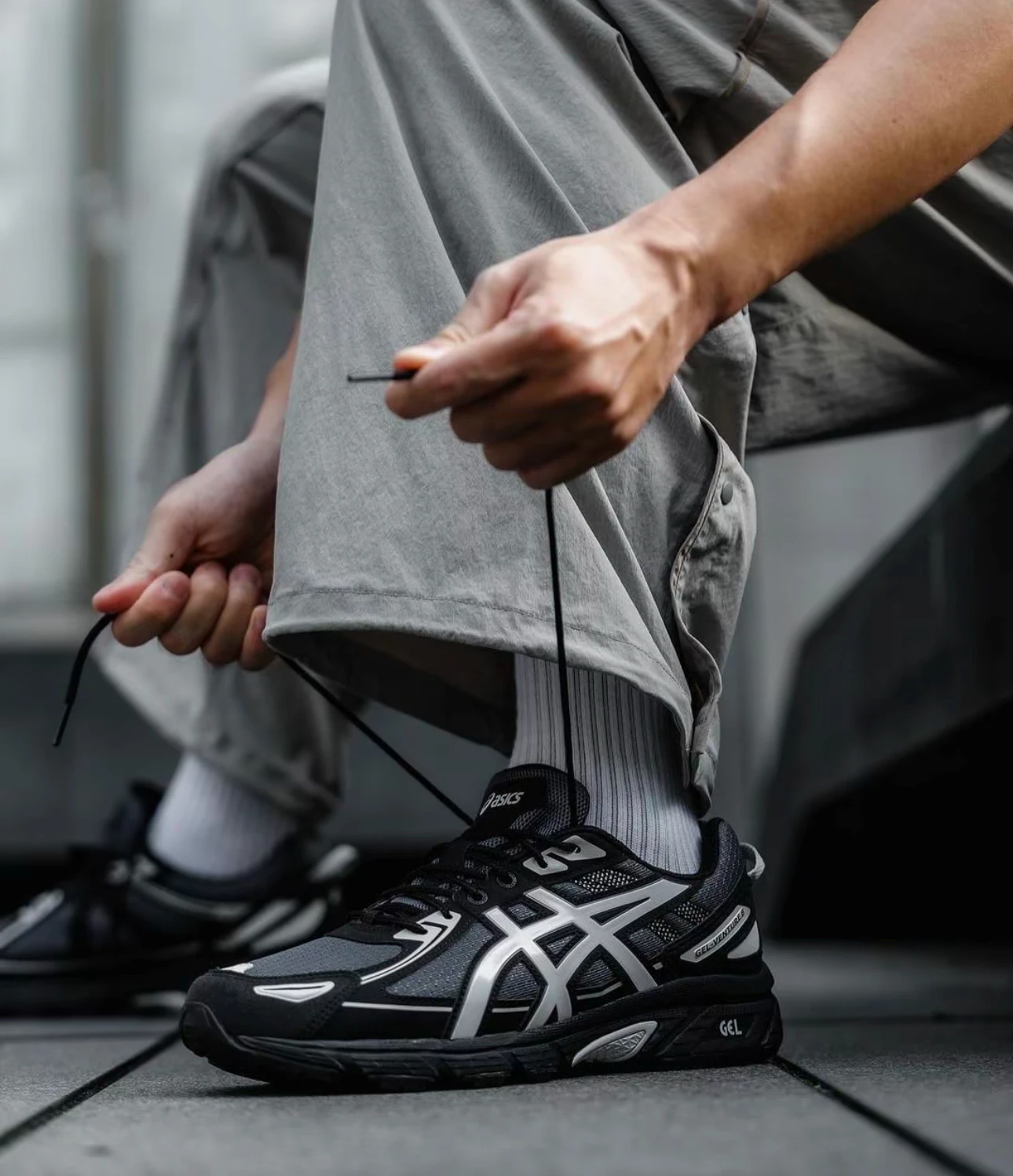 

ASICS Gel Venture 6, легкие амортизирующие дышащие повседневные кроссовки с низким вырезом для городских поездок, мужские черные