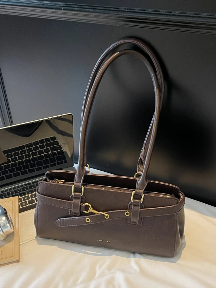 

Модная универсальная высококачественная сумка на одно плечо, простая сумка-багет для женщин, осень 2025