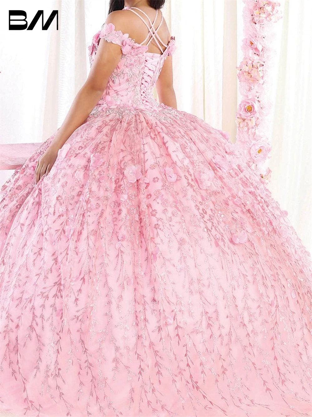 Robe de RhQuinceanera initiée au froid, bretelles ornées, appliques en dentelle, robes de cocktail, 2023