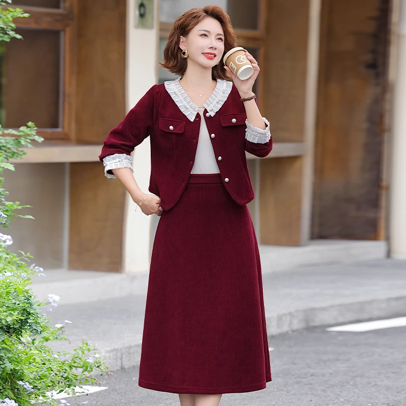 ชุดเซ็ตสองชิ้นสไตล์มิดิสุดหรูสำหรับผู้หญิง สไตล์ใหม่ปี 2025 ฤดูใบไม้ผลิ เวอร์ชั่นเกาหลี ทรงเข้ารูป กลิ่นหอม